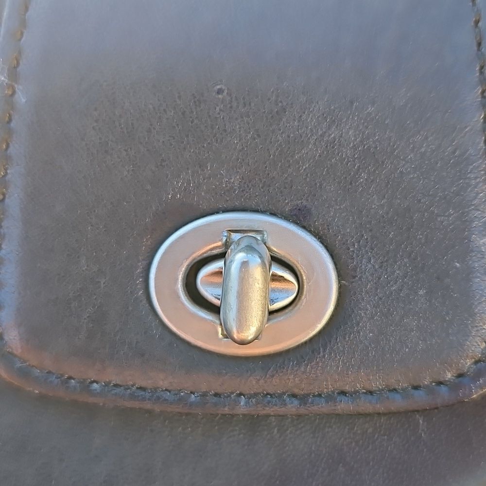 Coach Vintage Leather Shoulder Bag 9154 Black Adjustable Crossbody Clutch - Picture 3 of 8
